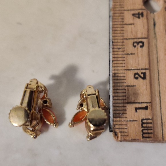 Vintage Genuine Coral 22KGP Earrings - Picture 7 of 12